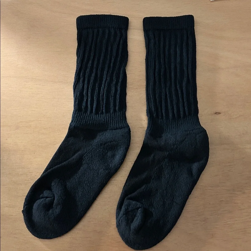 Discontinued!! New Women’s Hooters girl 👀🤩 Uniform Socks One size Medium Length